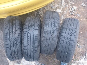 Goodyear 185/65/15 - 2