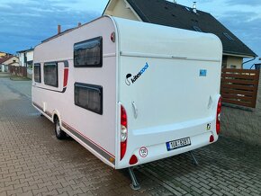 Prodám karavan Bürstner PREMIO 530TK s palandami, mover - 2