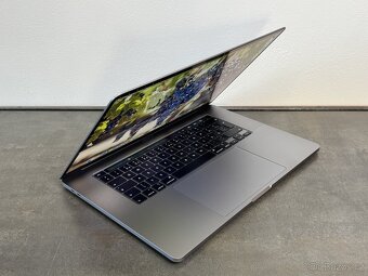 MacBook Pro 16" 2019 i7 / 512GB / 16GB / SG - 2
