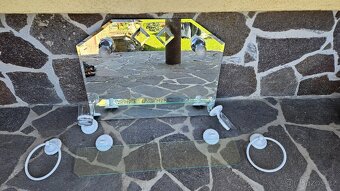 ZRCADLO DO KOUPELNY S OSVĚTLENÍM - 2