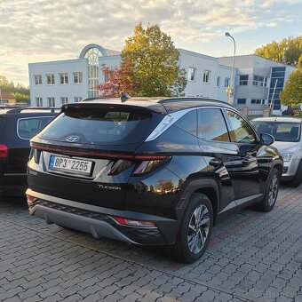 Hyundai Tucson 1.6 t-gdi 110 kw - 2