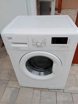 Automaticka pracka Beko - 2