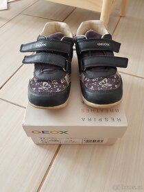 Polobotky Geox divci vel. 26 - 2