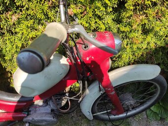 Moped stadion s 22 - 2