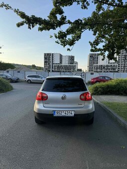VW Golf 5 1.4 mpi KLIMA - 2
