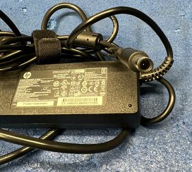 Prodám použitý originální zdroj HP 19V 4,74A - 90W - 2