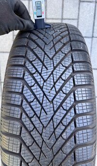 Superb - 17” Triton + zimní 215/55 R17 Pirelli 8-9mm - 2