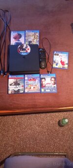 Ps4 + nabíjecí stanice + 7 her na ps4 bez ovladače - 2
