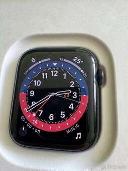 Apple Watch SE Cellular 2022 44mm - Nové - 2