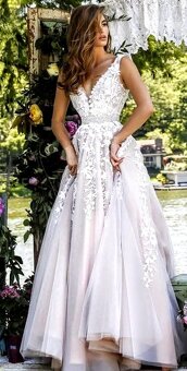 Plesové i svatební šaty CHARM - 2