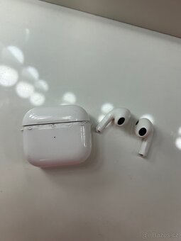 Airpods 3 - 2