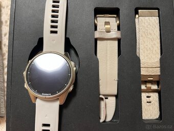 Garmin Fenix 8 43mm Sapphire Gold - 2
