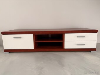 Komoda.- italský nábytek - 2