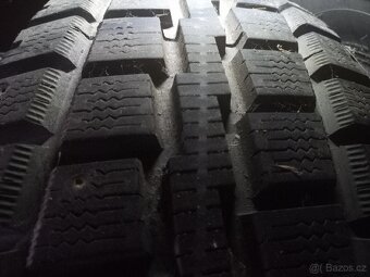 Sada pneu 245/70/r17 - 2