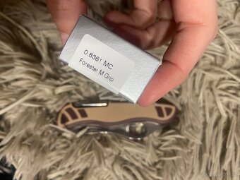 Nůž Victorinox Forester Grip - 2