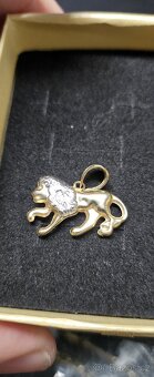 Zlatý přívěšek Lev - 2