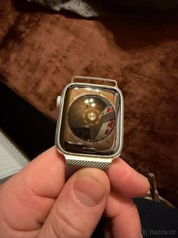 Apple Watch SE Nike 44mm - 2