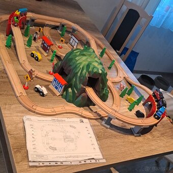 Velká sada dřevěných vláčkodráh a kolejí Maxim a Playtive - 2