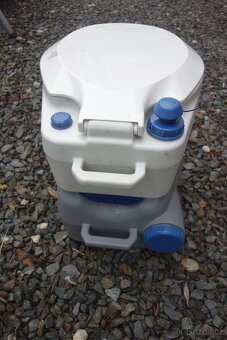 WC TOALETA ZÁCHOD - 2