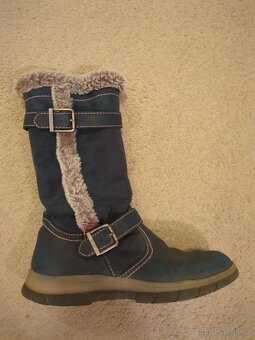 Dívčí kozačky vel 34 - 2