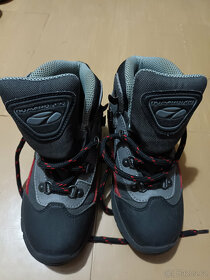 Trekové boty vel. 31 - 2