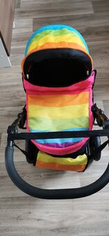 Kočárek pro panenky - 2