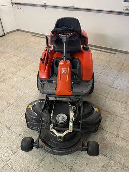 Rider Husqvarna R 214 C - 2