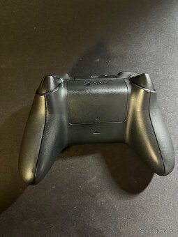 Xbox Series S ovladač černý - 2