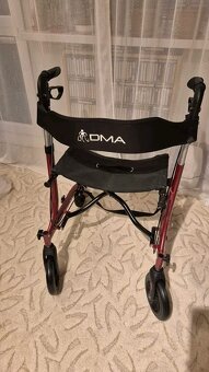 Ctyřkolové odlehčené chodítko DMA 101V - 2