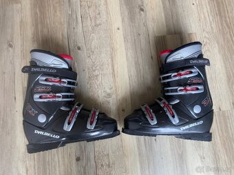 Lyže, hůlky, lyžáky - 2