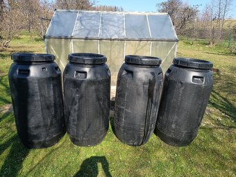 Prodej plastových sudů - 2