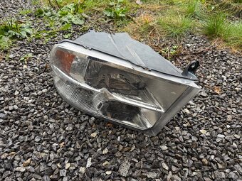 Originál PP světlo Dodge Ram 4g 2009-2018 - 2