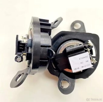 Twitter pro mitsubishi Lancer Outlander. 500 CZK - 2