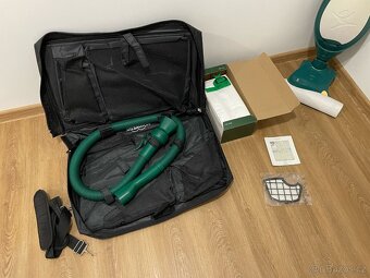 Vysavač Vorwerk VK 140 + příslušenství - 2