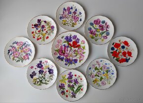 Vynikající sada anglických porcelánových talířů Royal Albert - 2