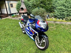 Suzuki GSX-R 750 - 2