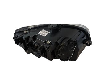 Levý halogen světlo 8E0941003BK Audi A4 B7 8E r.v. 2008 - 2