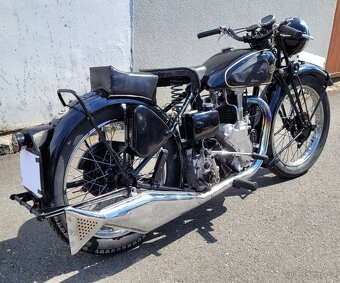 Velocette 350 OHV model MAC - 2