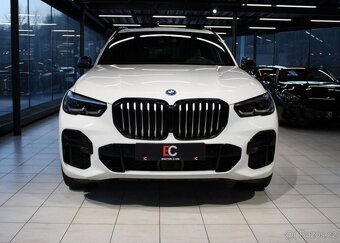 BMW X5 xDrive45e M Sport hybridní automat - 2