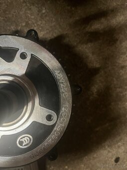 Motor s řídící jednotkou - 2
