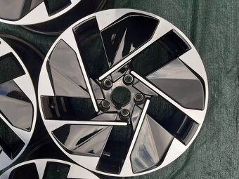 Nové Alu disky Volkswagen ID3 East Derry R18 - 2