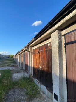 Pronajmu garaz v Mostě - 2