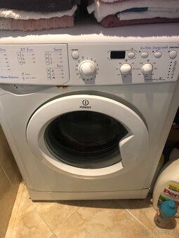 Indesit - 2