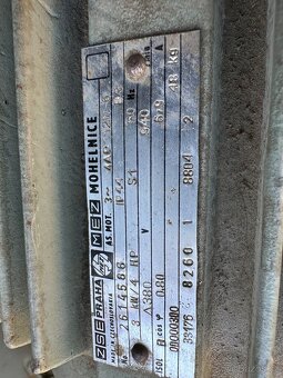 Vratek , elektromotor 3kw 940ot - 2