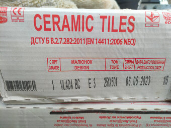 Prodám cca 9m2 dlažby VLADA BC 50x25cm - 2