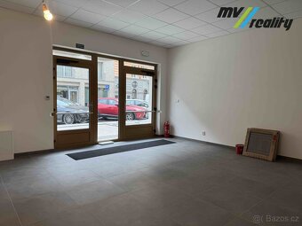 Praha 8 - Karlín, Pronájem komerčních prostor, 113 m² - 2