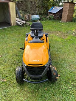 Traktůrek Stiga estate 2084h - 2