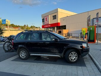 Volvo XC90 2.4 D5 Manual 4x4 - Rezervace 14.12. - 2