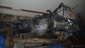 BMW e30 motor 2,7 ETA s převodovkou Getrag. - 2