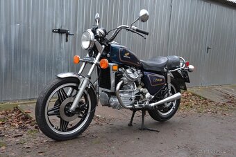 Honda CX 500C, od 1984 1 majitel - číst inzerát. - 2